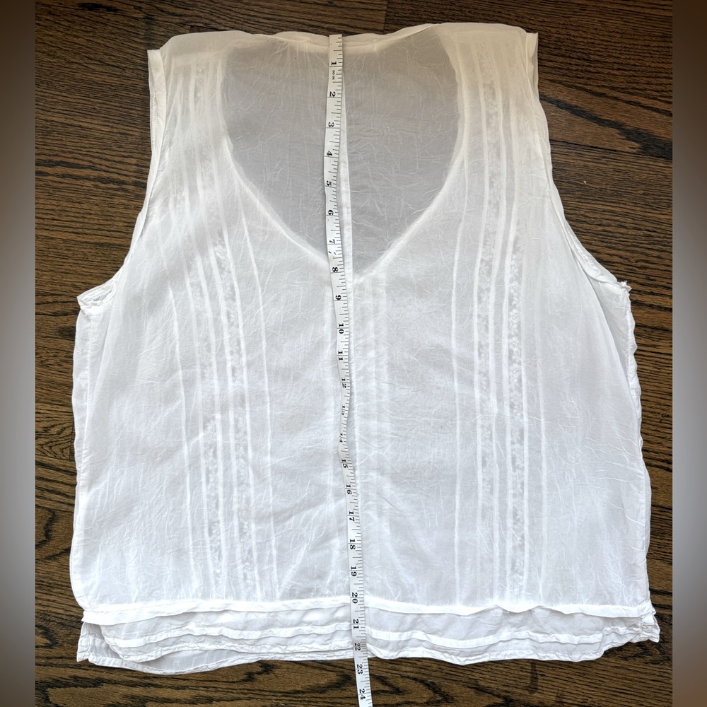 JOHNNY WAS White Top blouse tank pintuck lace details Boho Sleeveless LARGE - Picture 2 of 6